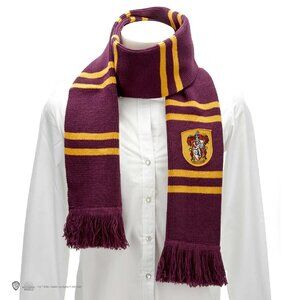 Harry Potter Gryffindor scarf